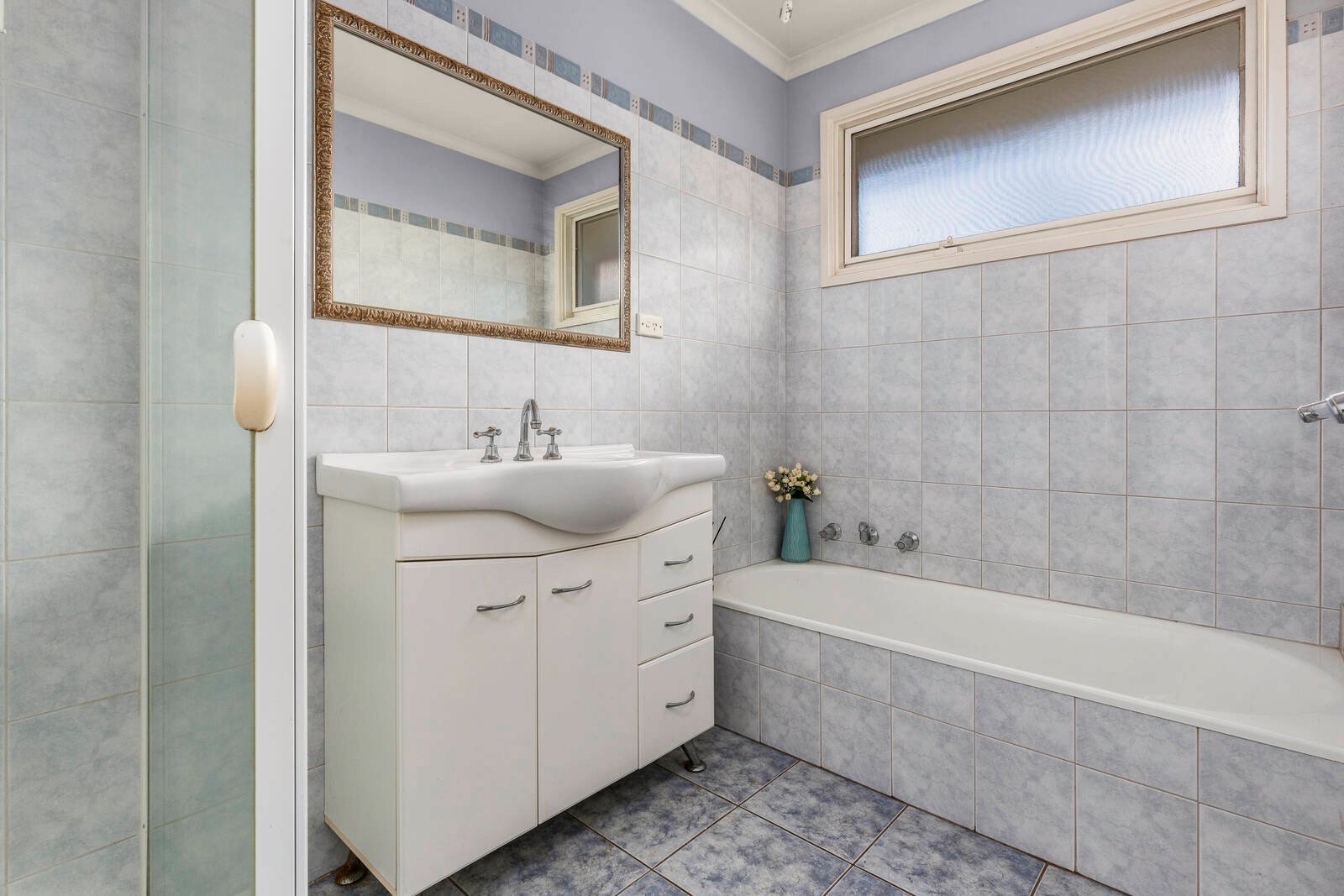 Real Estate and Property in 17 Woorarra Avenue, Doncaster East, VIC