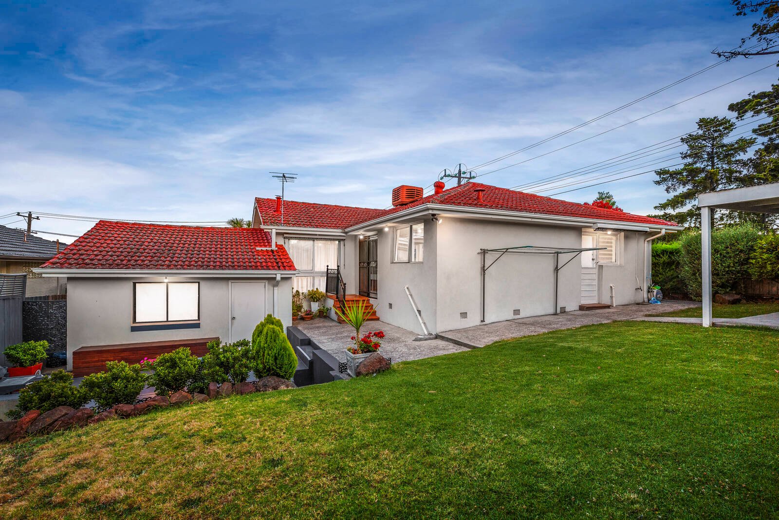 Real Estate and Property in 17 Woorarra Avenue, Doncaster East, VIC