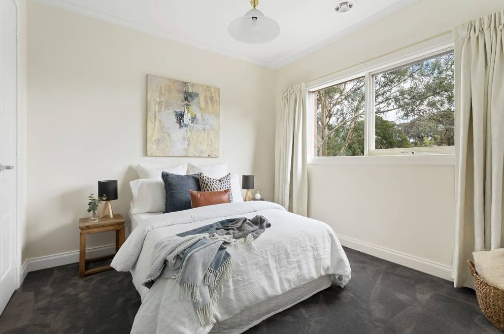 Real Estate and Property in 17 Yarralea Street , Alphington, VIC