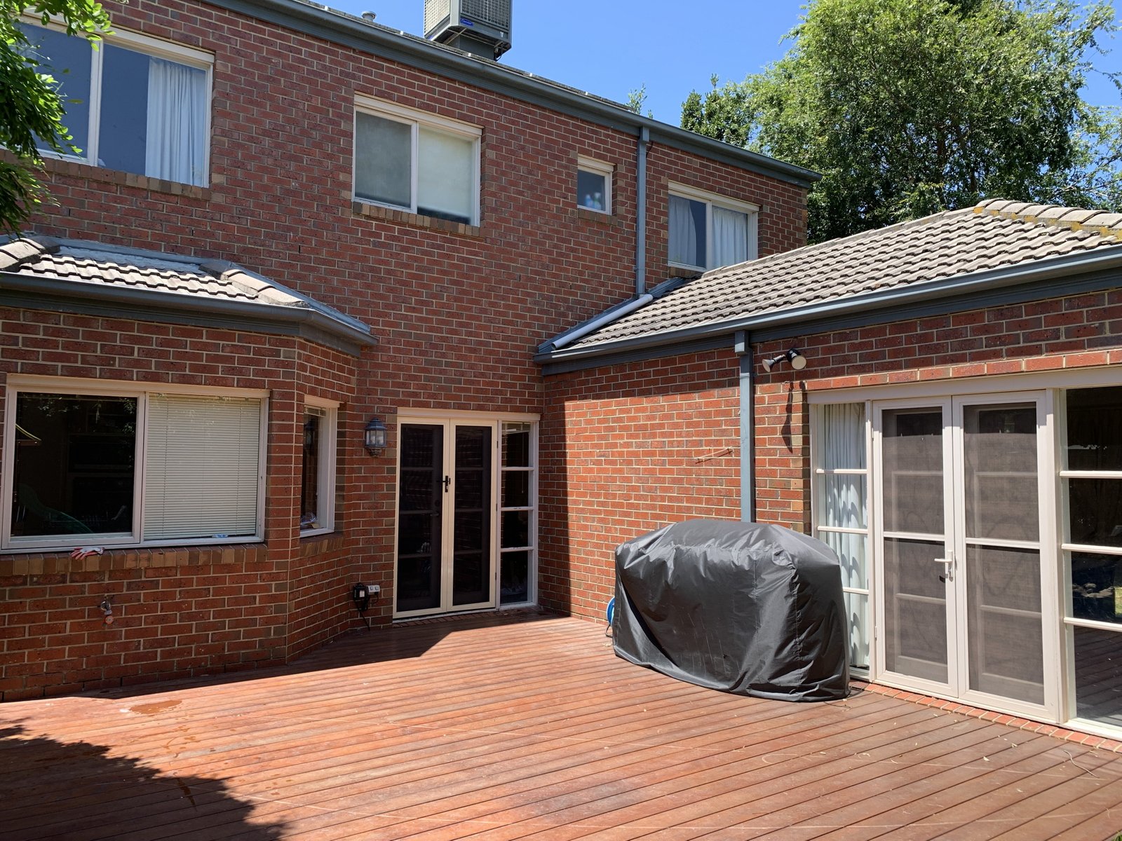 Real Estate and Property in 17 Yarralea Street , Alphington, VIC