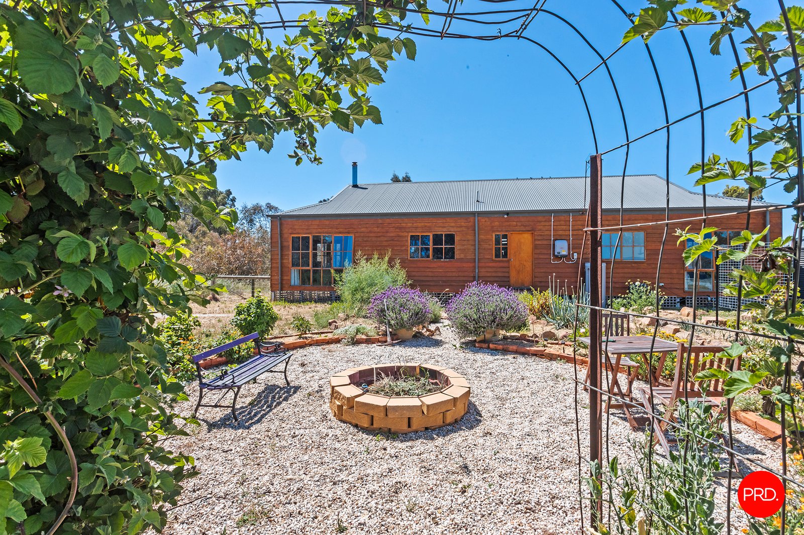 170 Bradford Road SHELBOURNE 25