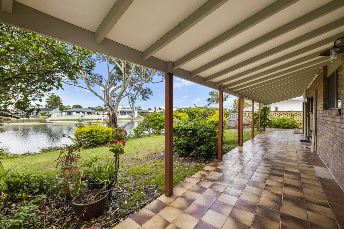 170 Burleigh Street Burleigh Waters 2