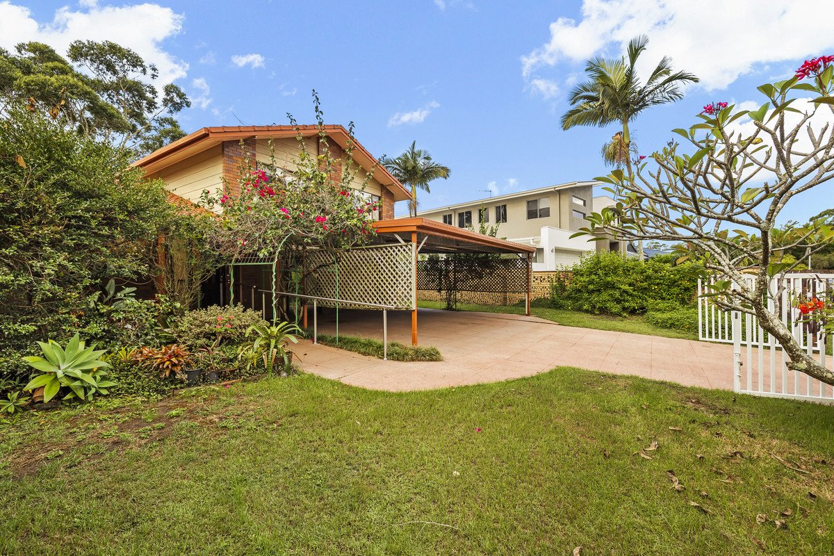 170 Burleigh Street Burleigh Waters 3