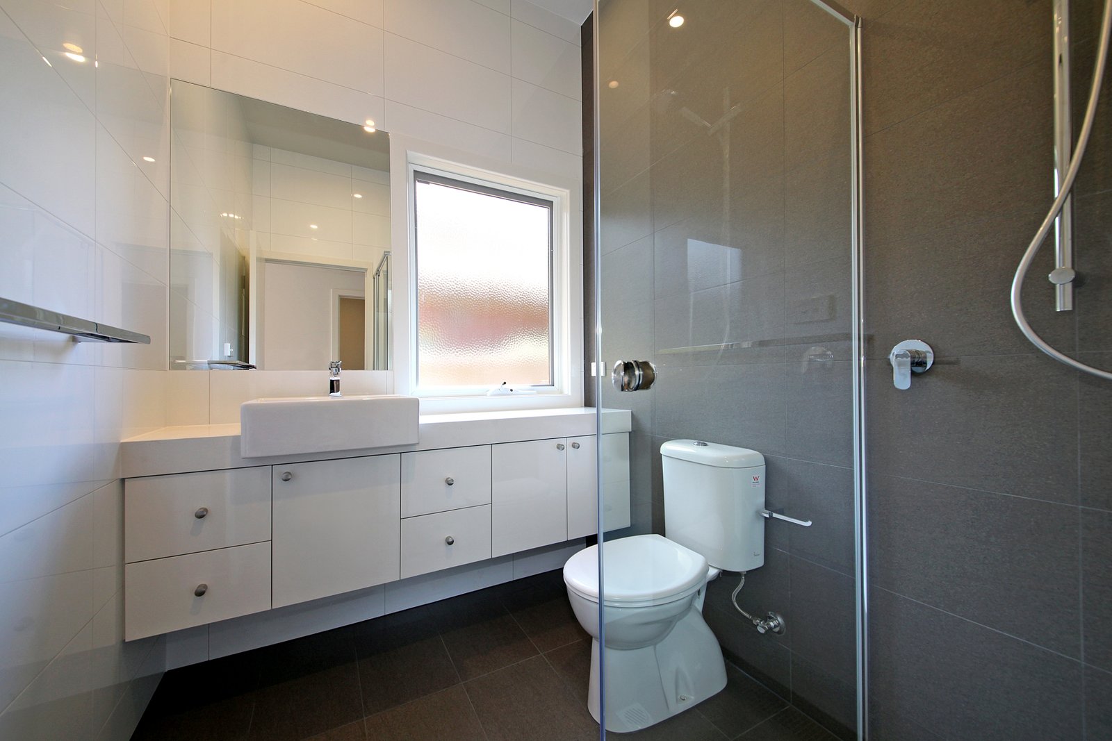 Gallery: 170 McKinnon Road