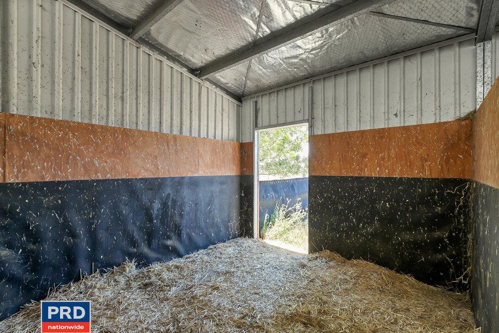 170 Mill Post Lane BUNGENDORE 12