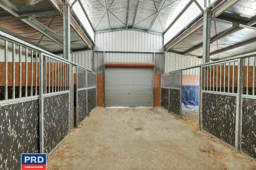 170 Mill Post Lane BUNGENDORE 13