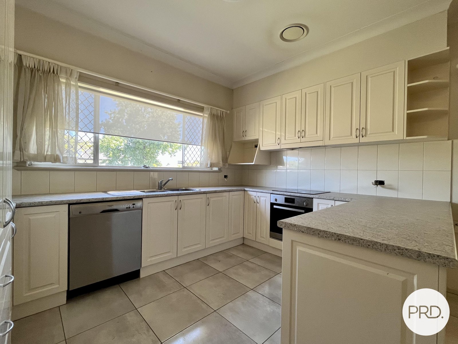 170 Plover Street NORTH ALBURY 3