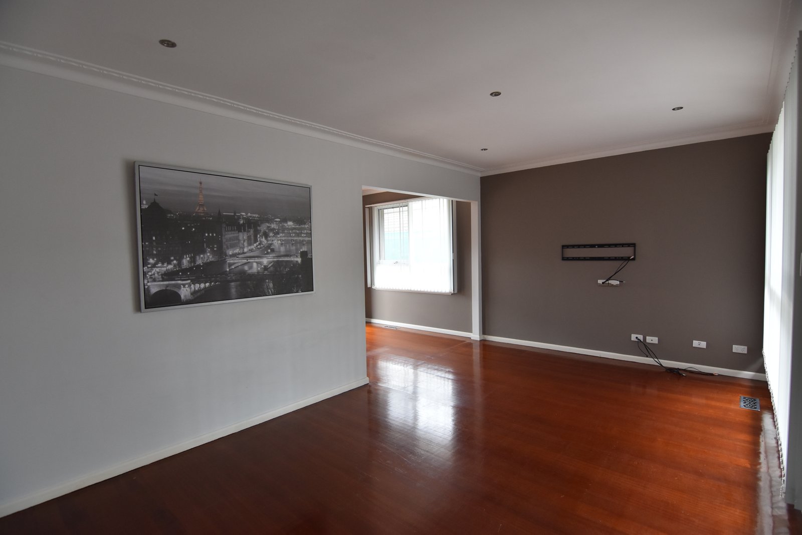 Gallery: 1/70 Ruhamah Avenue