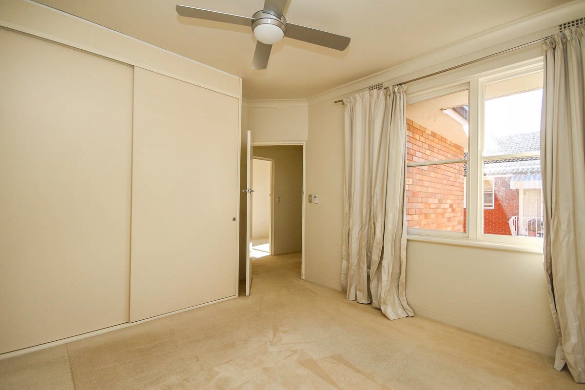 170 Russell Avenue DOLLS POINT 5