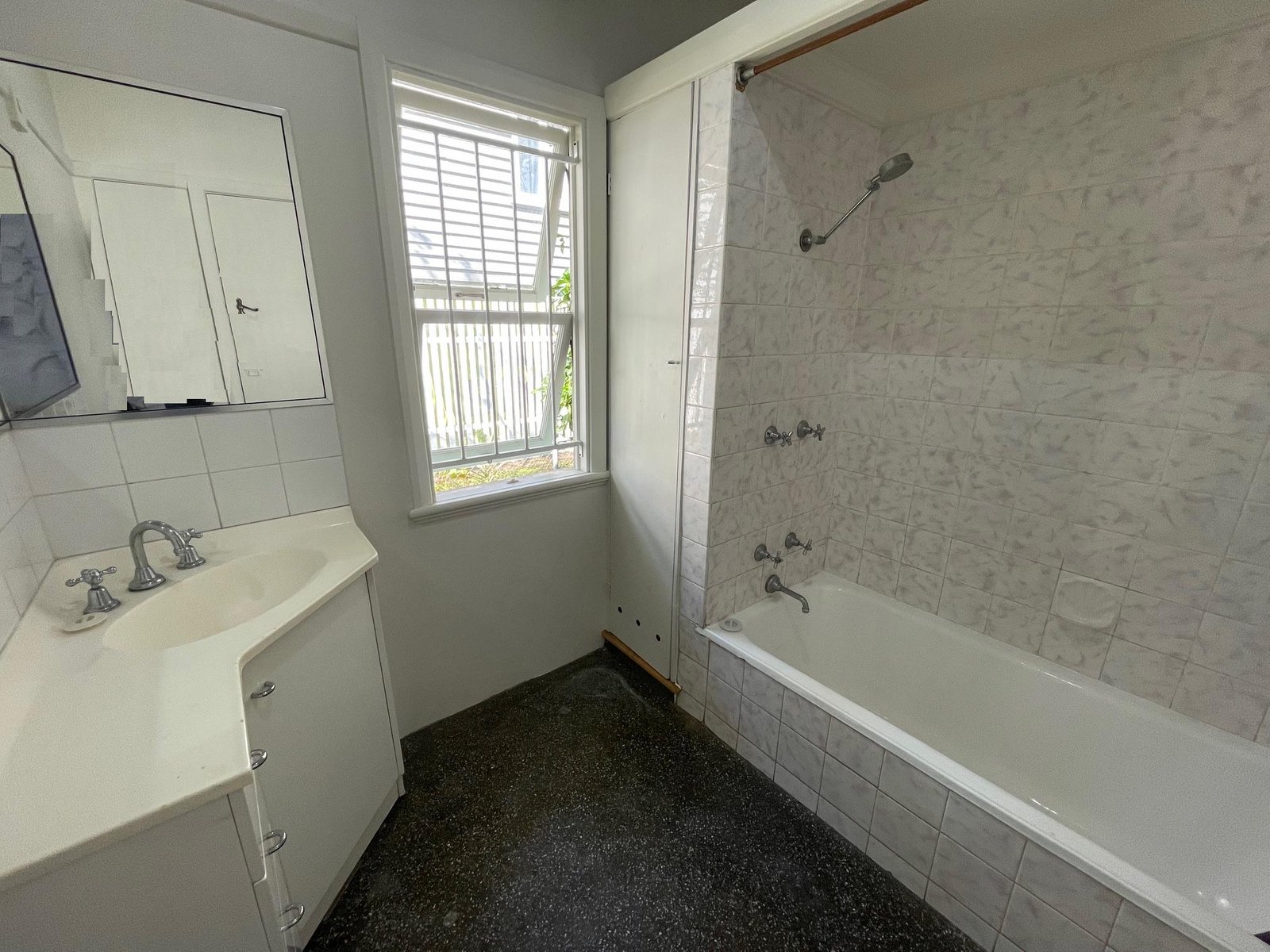 170 School Road YERONGA 6