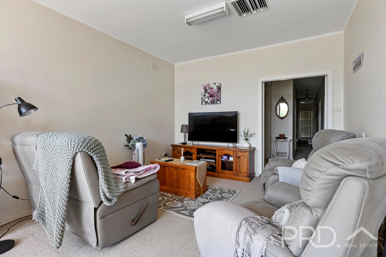 170 Wynyard Street TUMUT 5