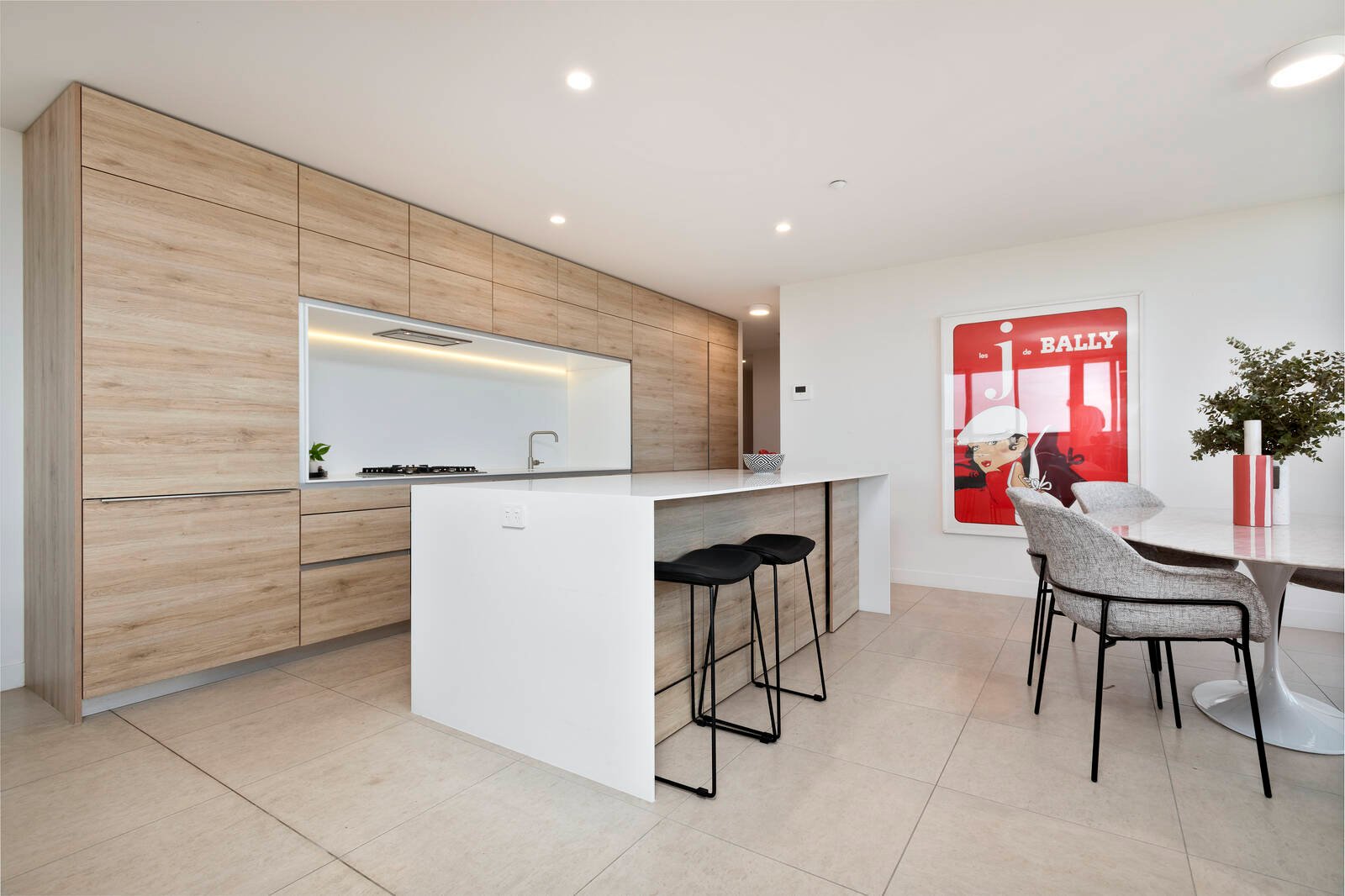 Real Estate and Property in 1701/12 Queens Road, Melbourne, VIC