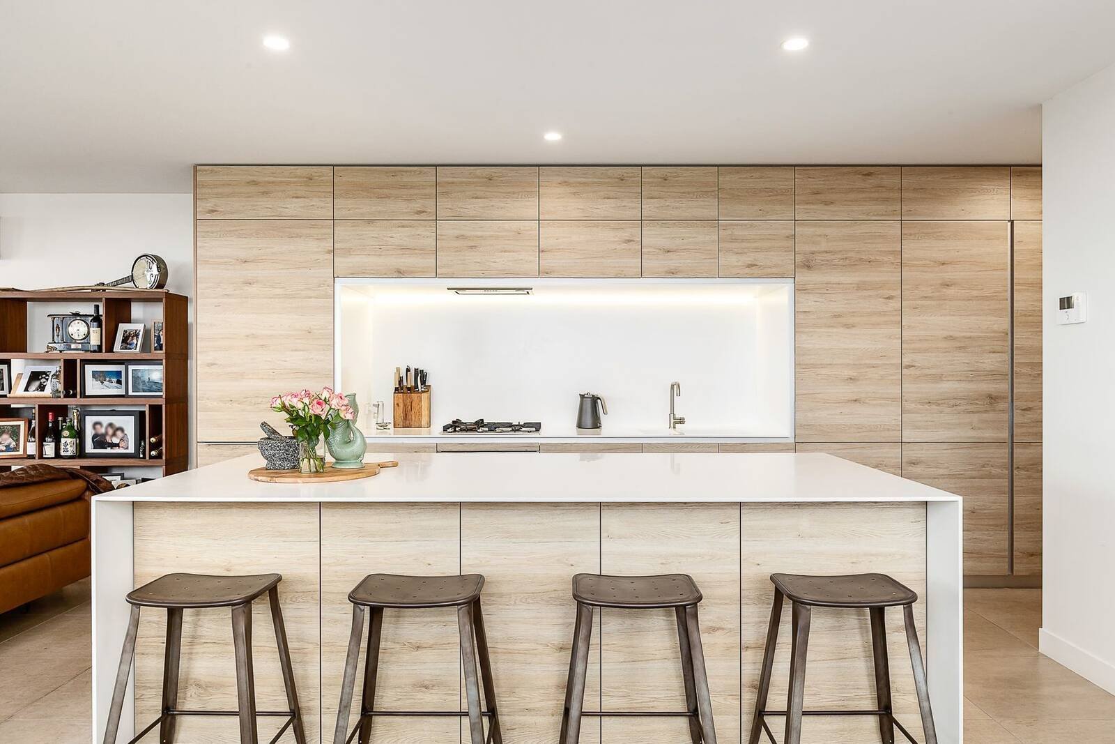 Real Estate and Property in 1701/12 Queens Road, Melbourne, VIC