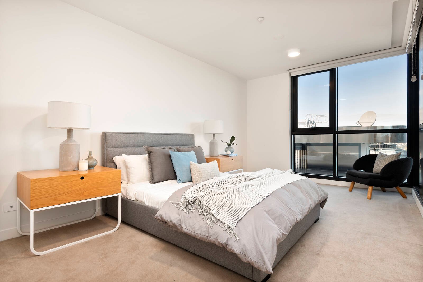 Real Estate and Property in 1701/12 Queens Road, Melbourne, VIC