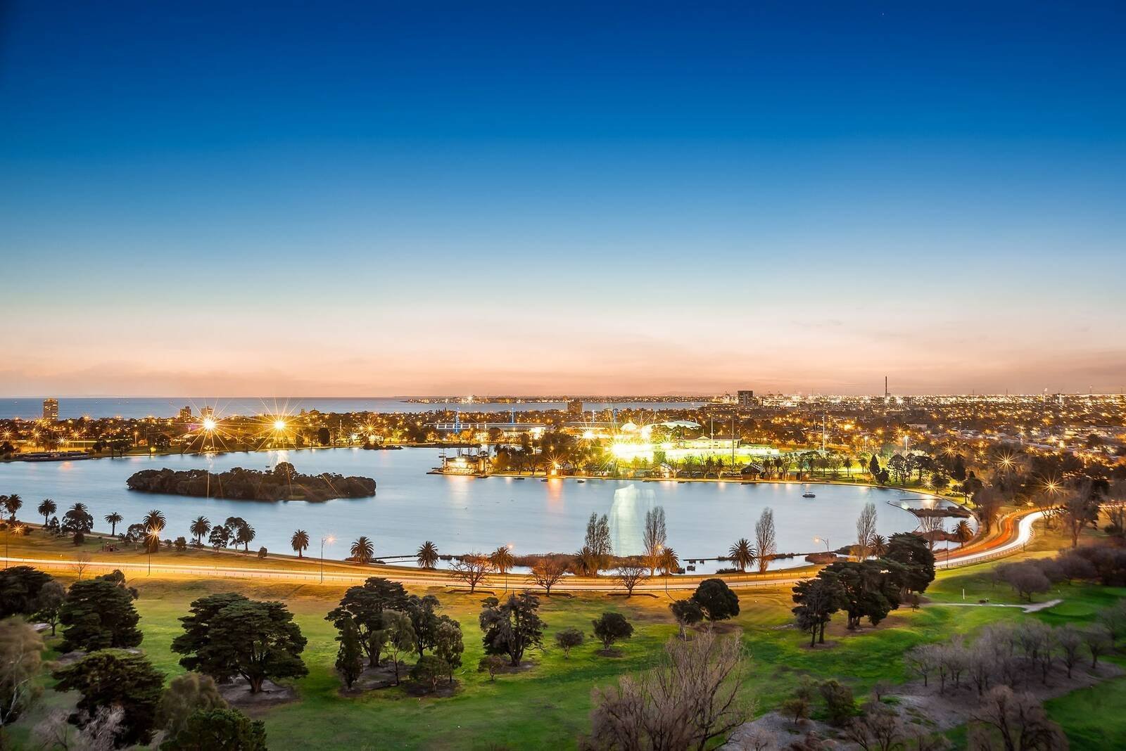 Real Estate and Property in 1701/12 Queens Road, Melbourne, VIC