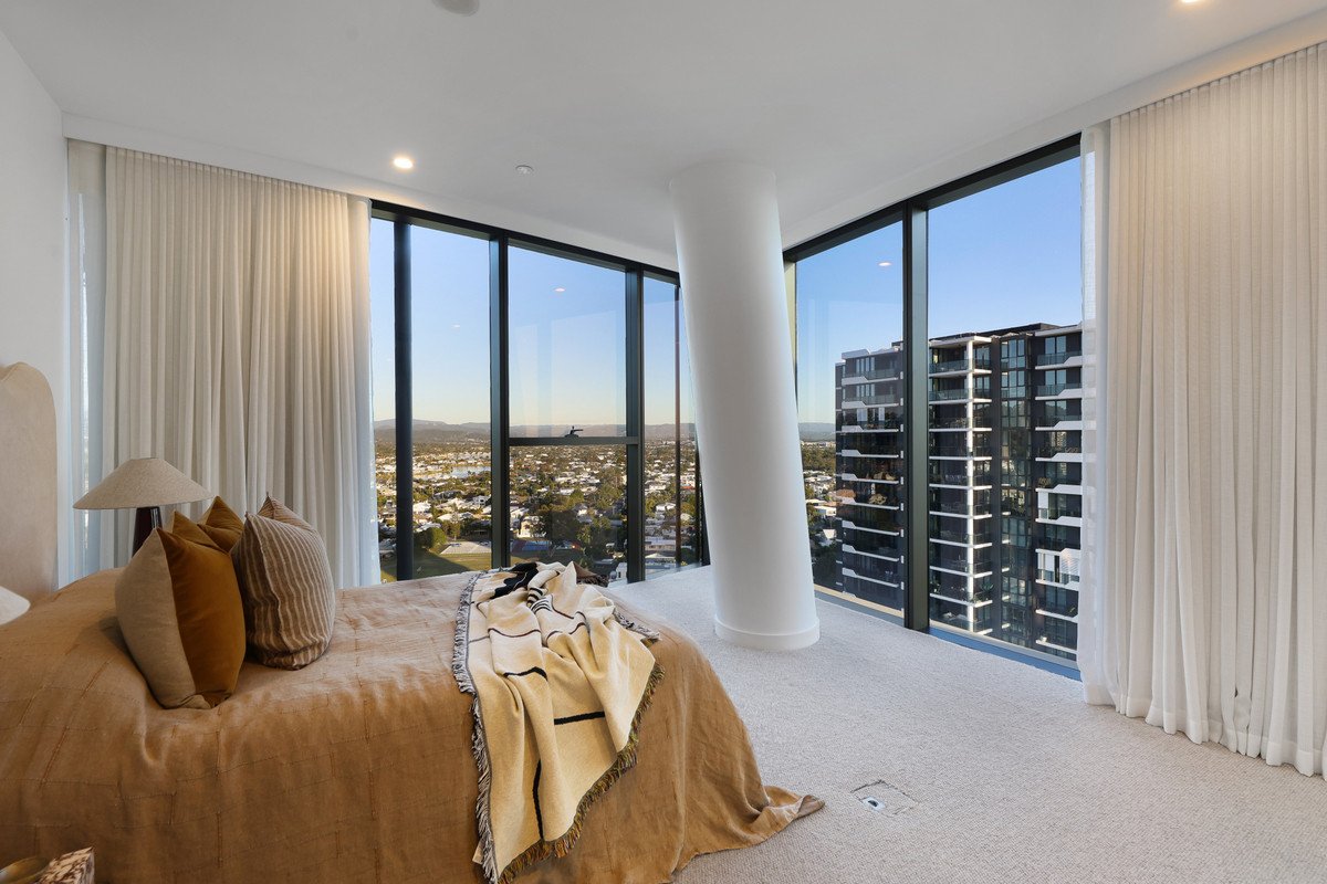 1701/58 The Esplanade Burleigh Heads 28
