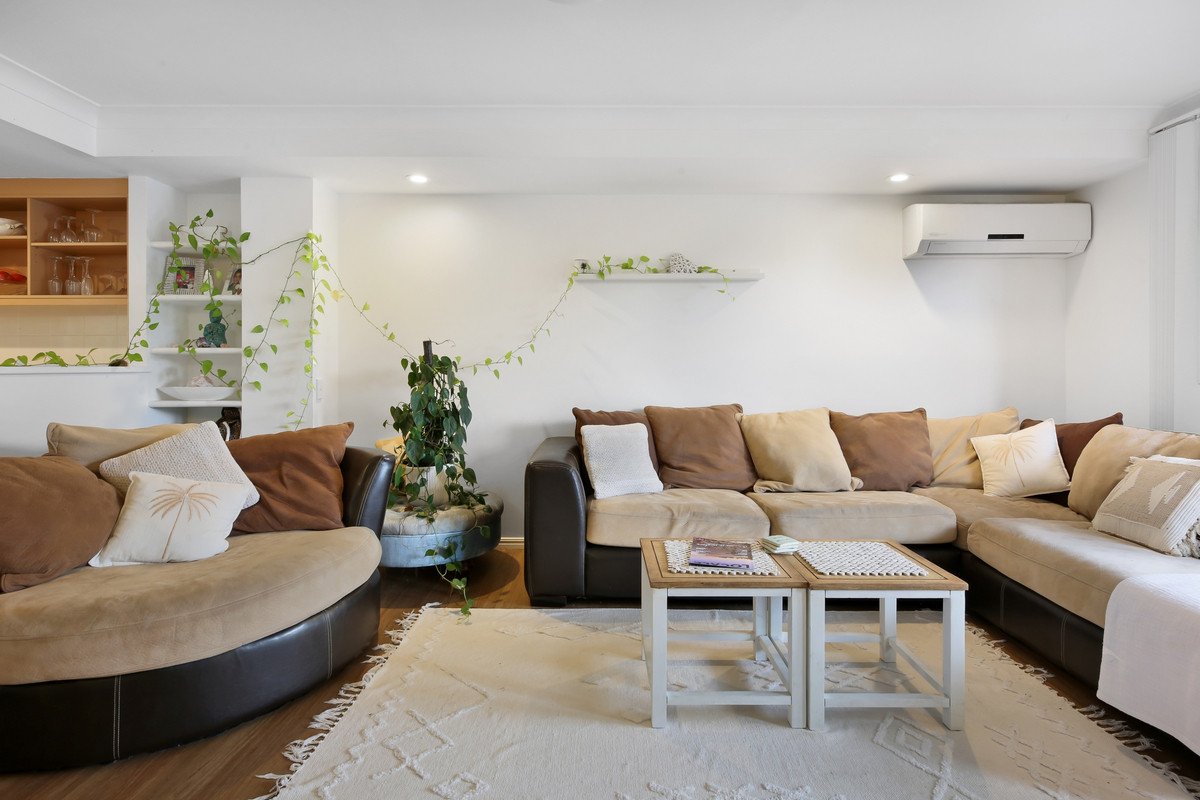 170/215 Cottesloe Drive Mermaid Waters 4