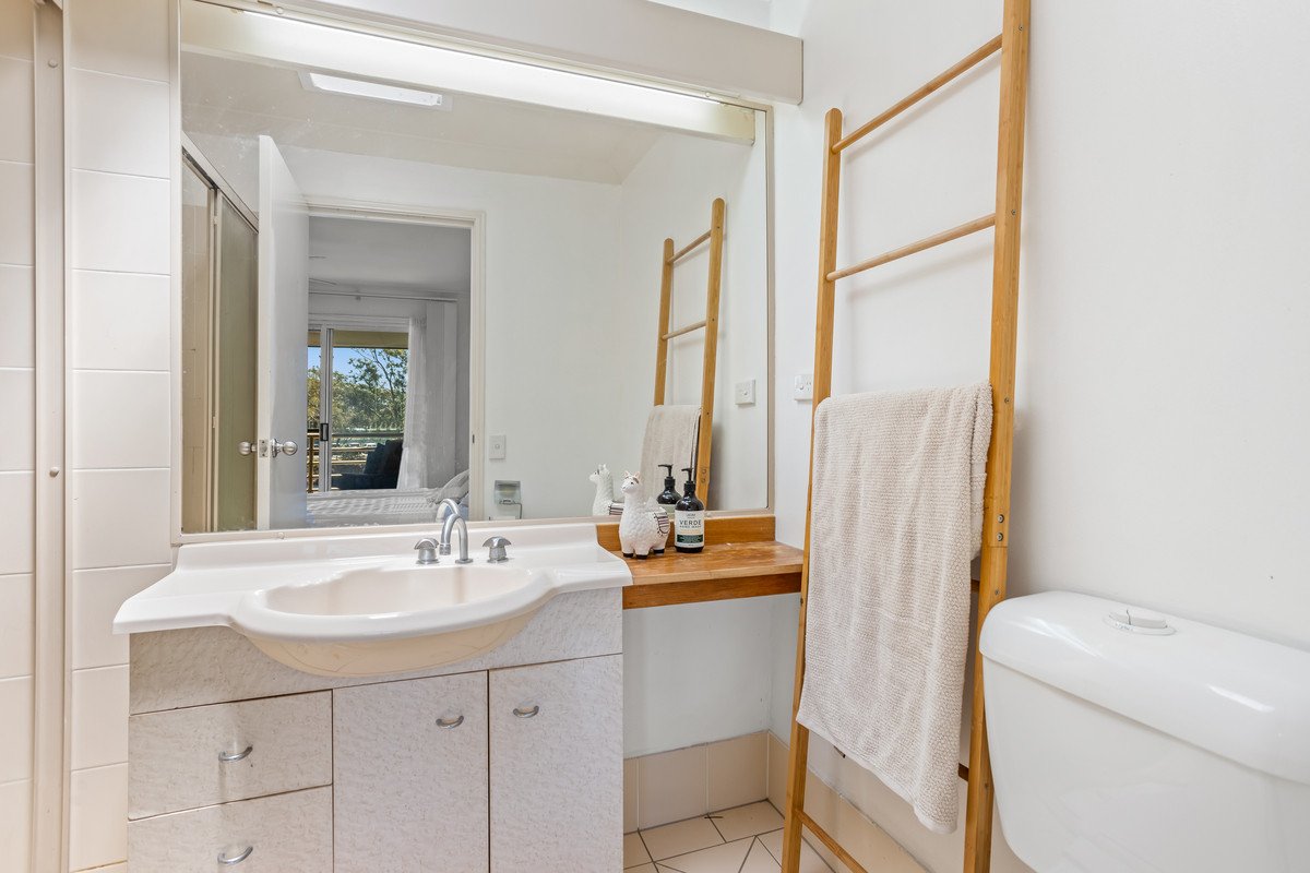 170/215 Cottesloe Drive Mermaid Waters 14