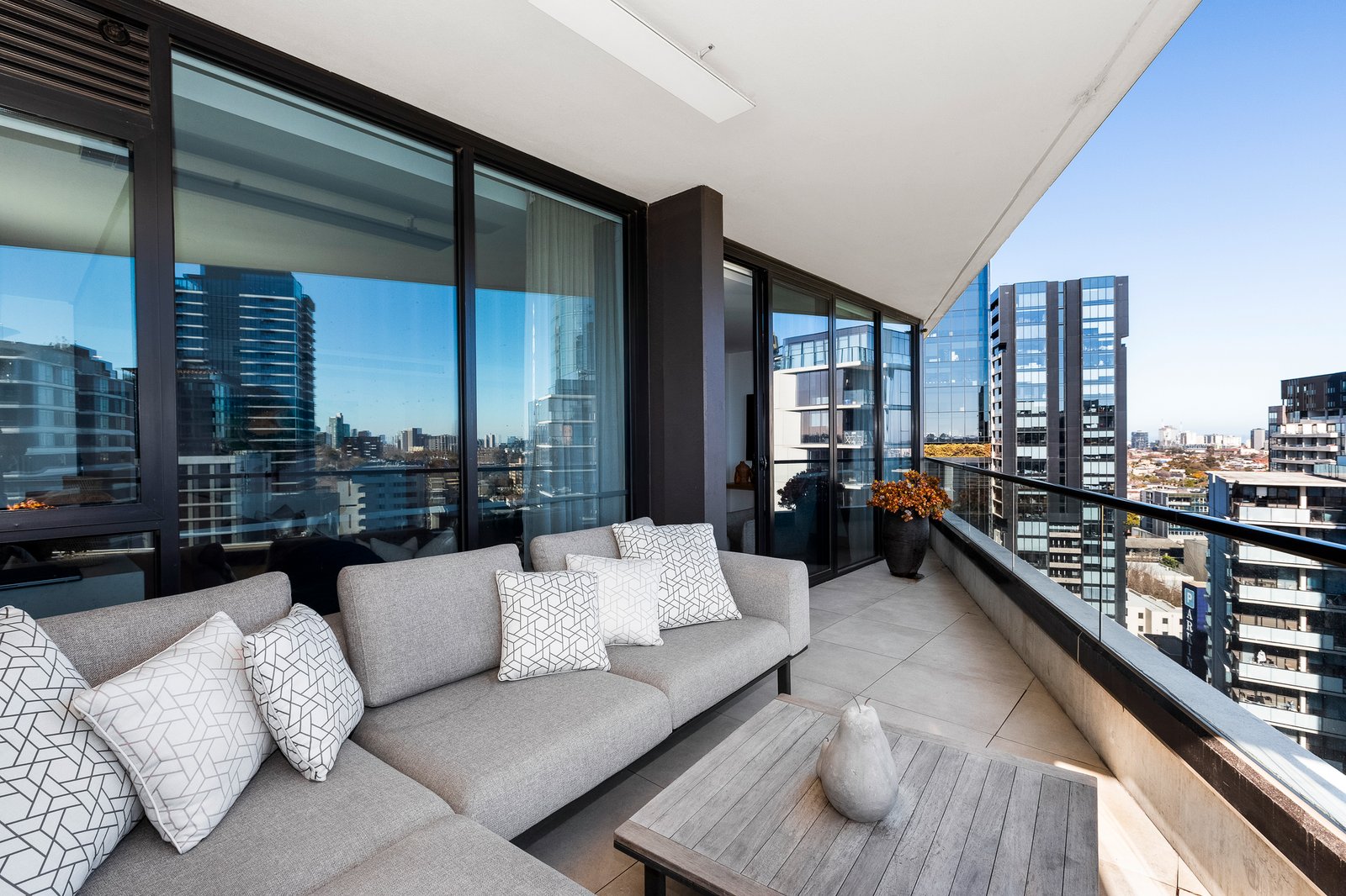 Real Estate and Property in 1702/649 Chapel Street, South Yarra, VIC
