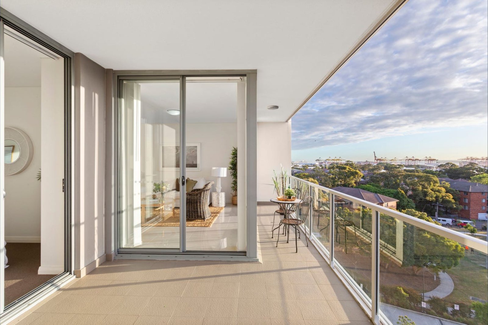 1703/39 Rhodes Street HILLSDALE 8