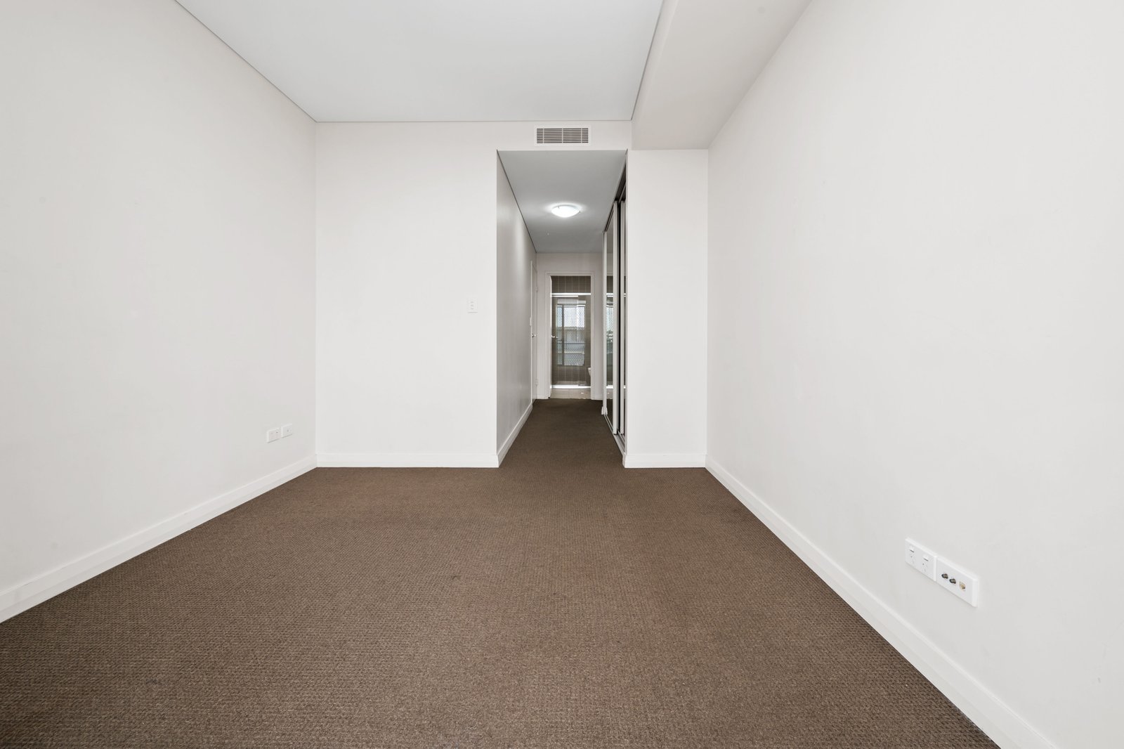 1706/39 Rhodes Street HILLSDALE 7