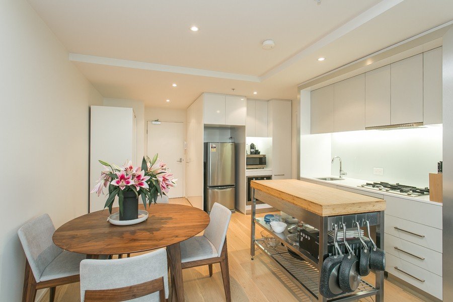 Gallery: 1706/568 St Kilda Road