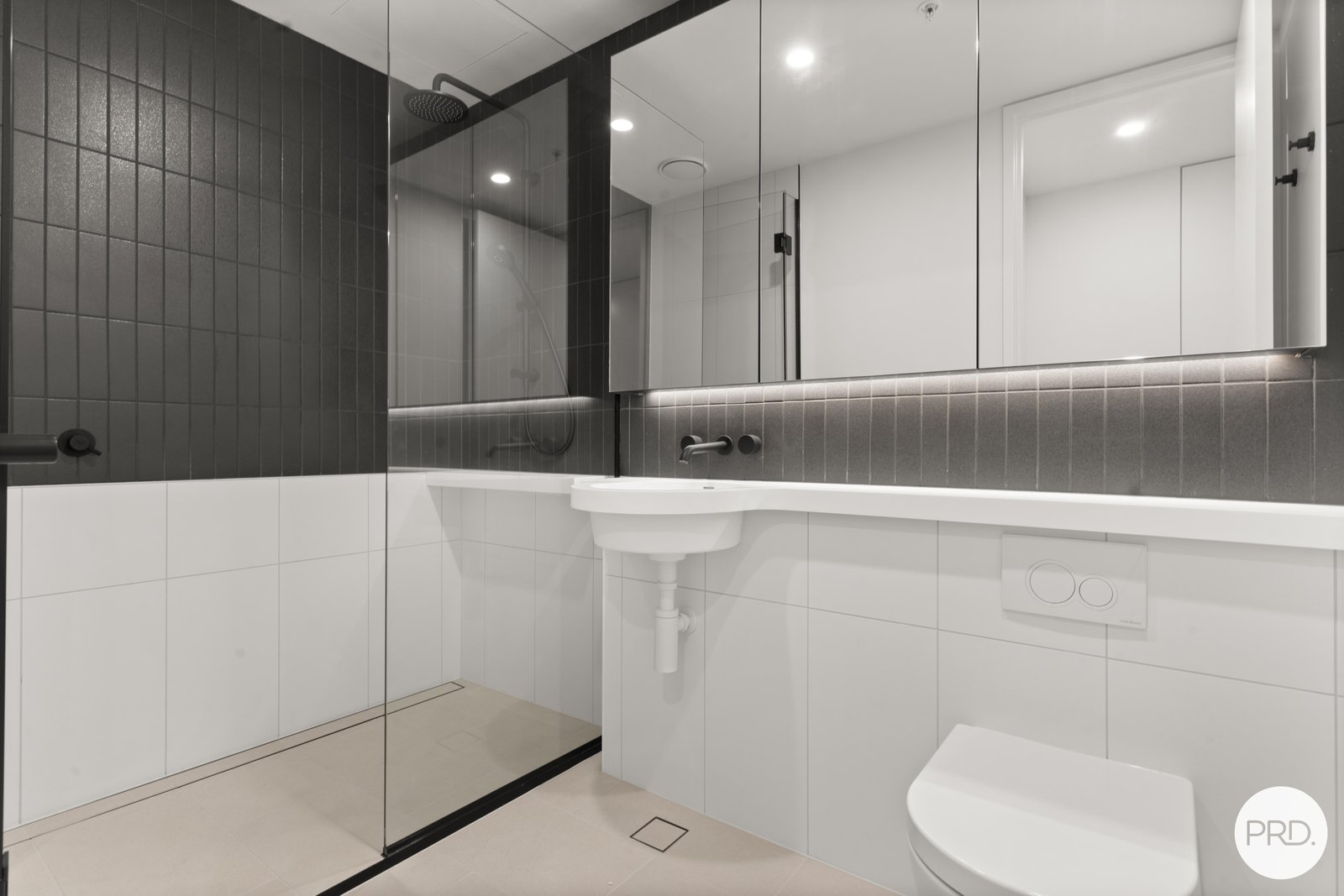 1707/138 Spencer Street MELBOURNE 10