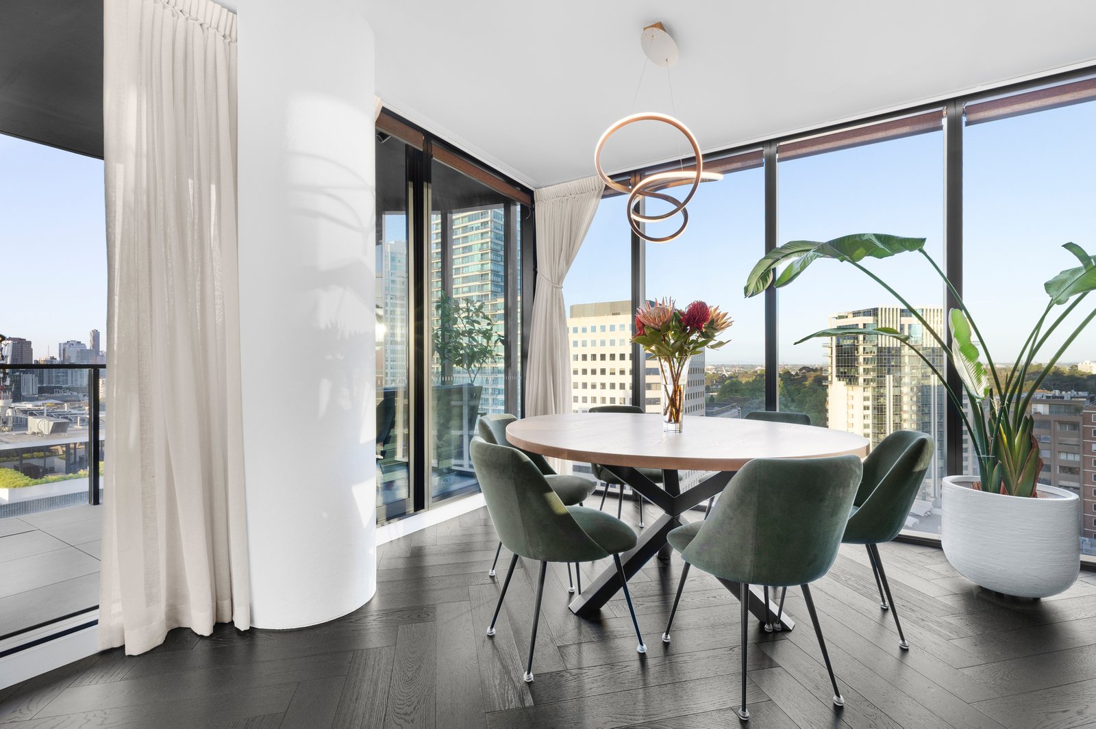 Gallery: 1708/39 Park Street