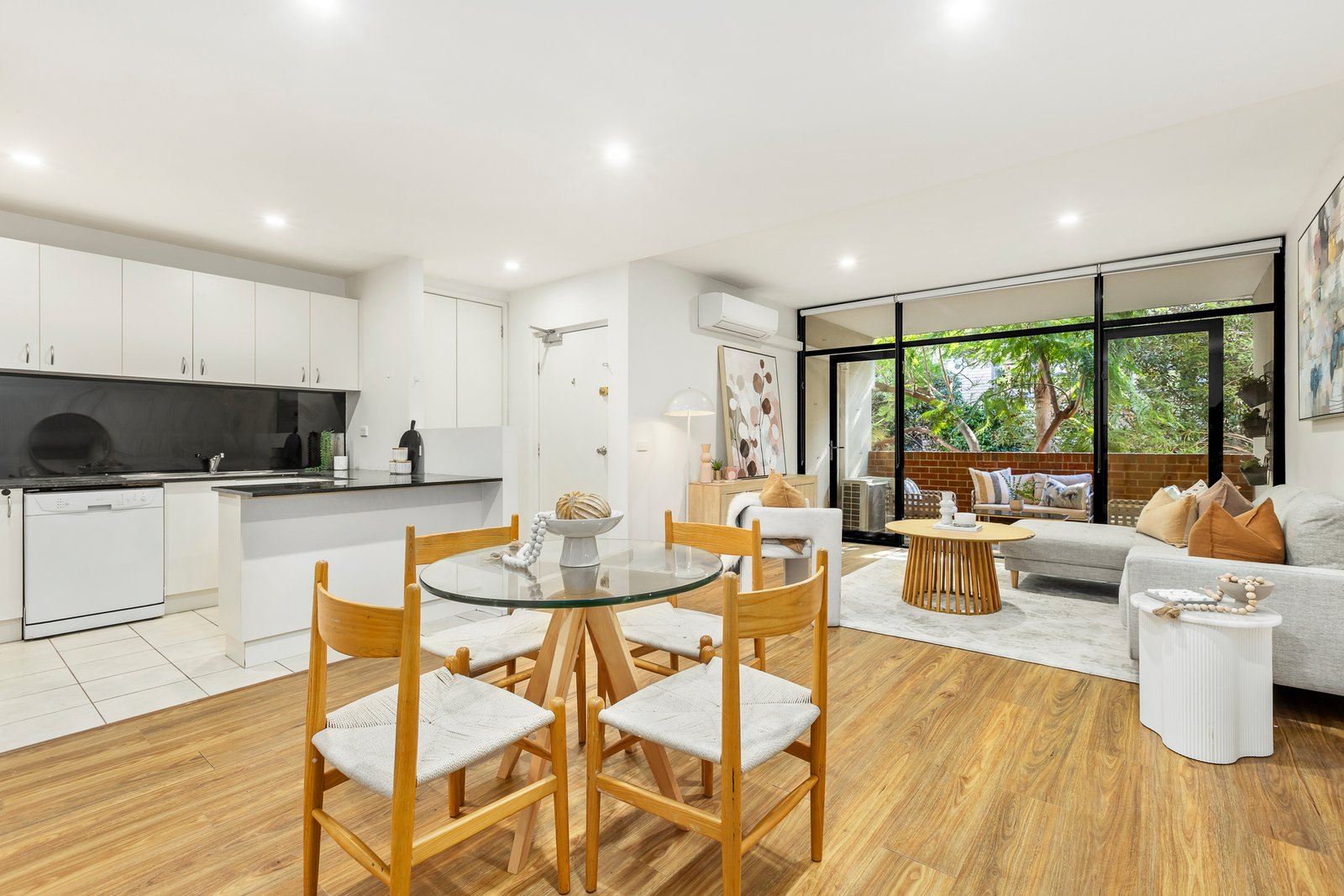 Gallery: 1/70A Alexandra Street