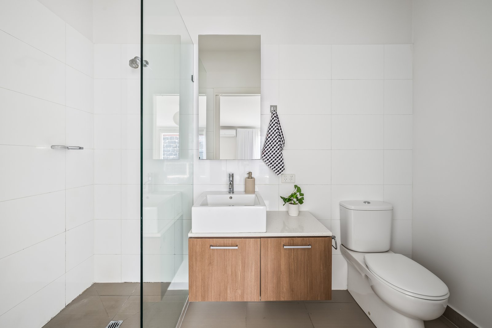 Real Estate and Property in 17/1-7 Colebrook Street, Brunswick, VIC