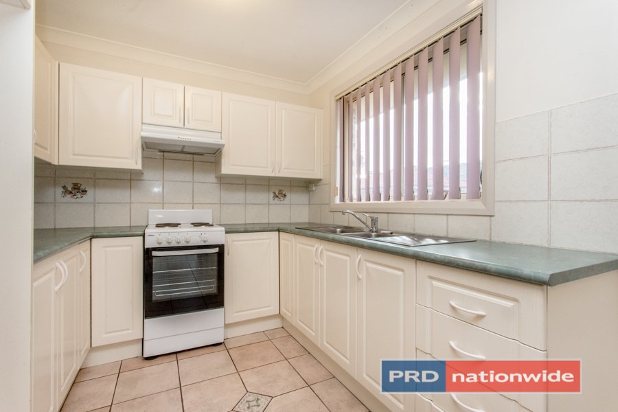 1/71 Barry Street CAMBRIDGE PARK 4