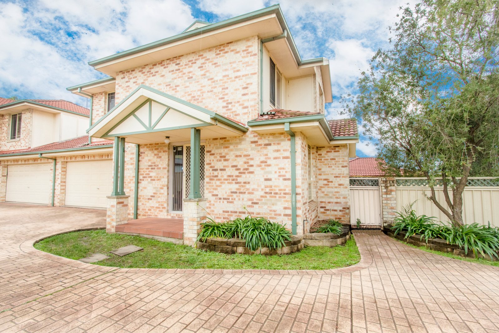 1/71 Barry Street CAMBRIDGE PARK 2