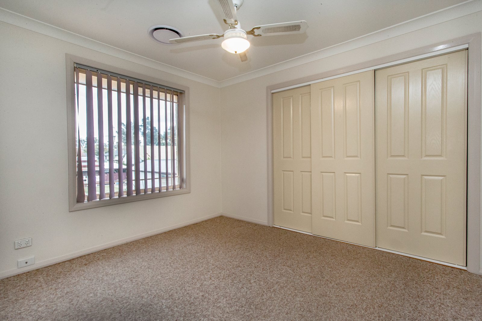 1/71 Barry Street CAMBRIDGE PARK 6