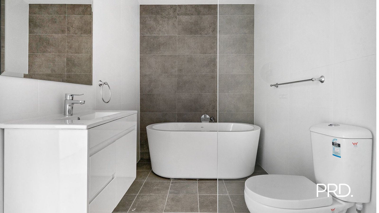 1/71 Deerubbin Dr  Glenmore Park 2