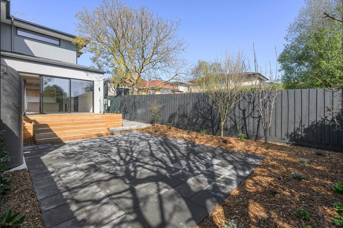 Gallery: 1/71 Fakenham Road