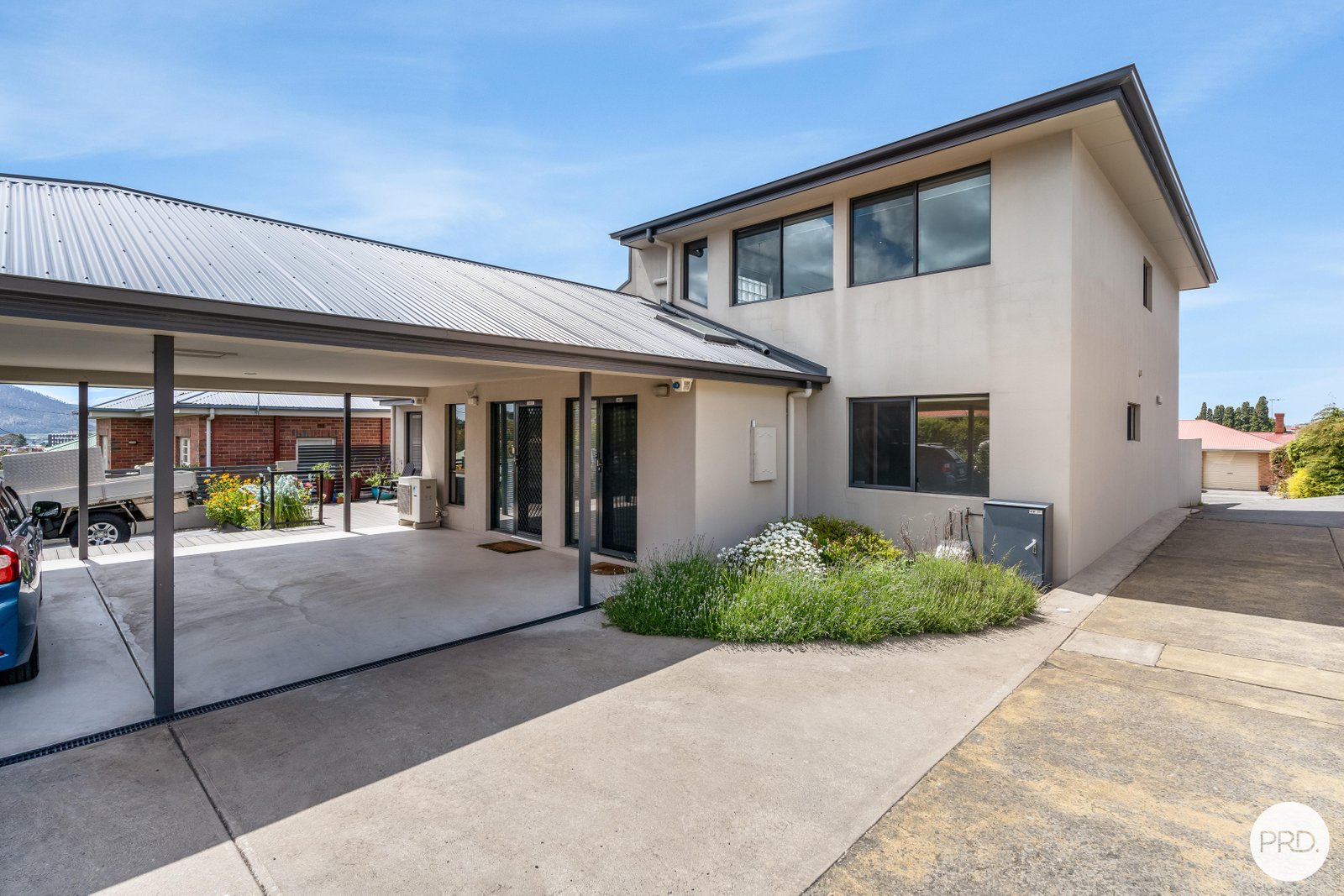 1/71 Giblin Street LENAH VALLEY 3
