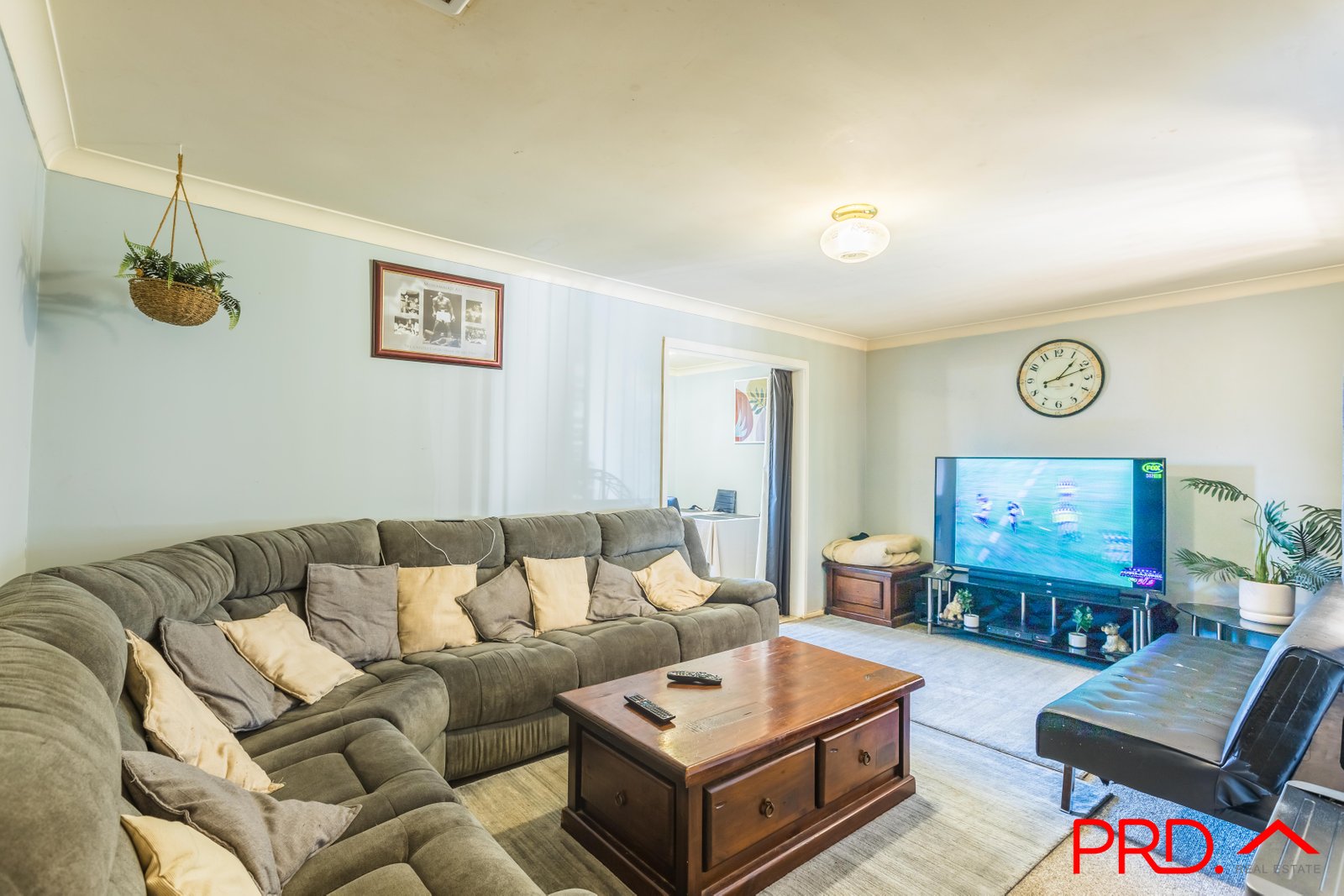 171 Hillvue Road TAMWORTH 4