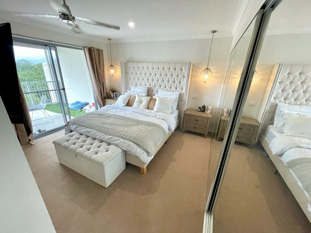 17/1 Hinterland Drive MUDGEERABA 6
