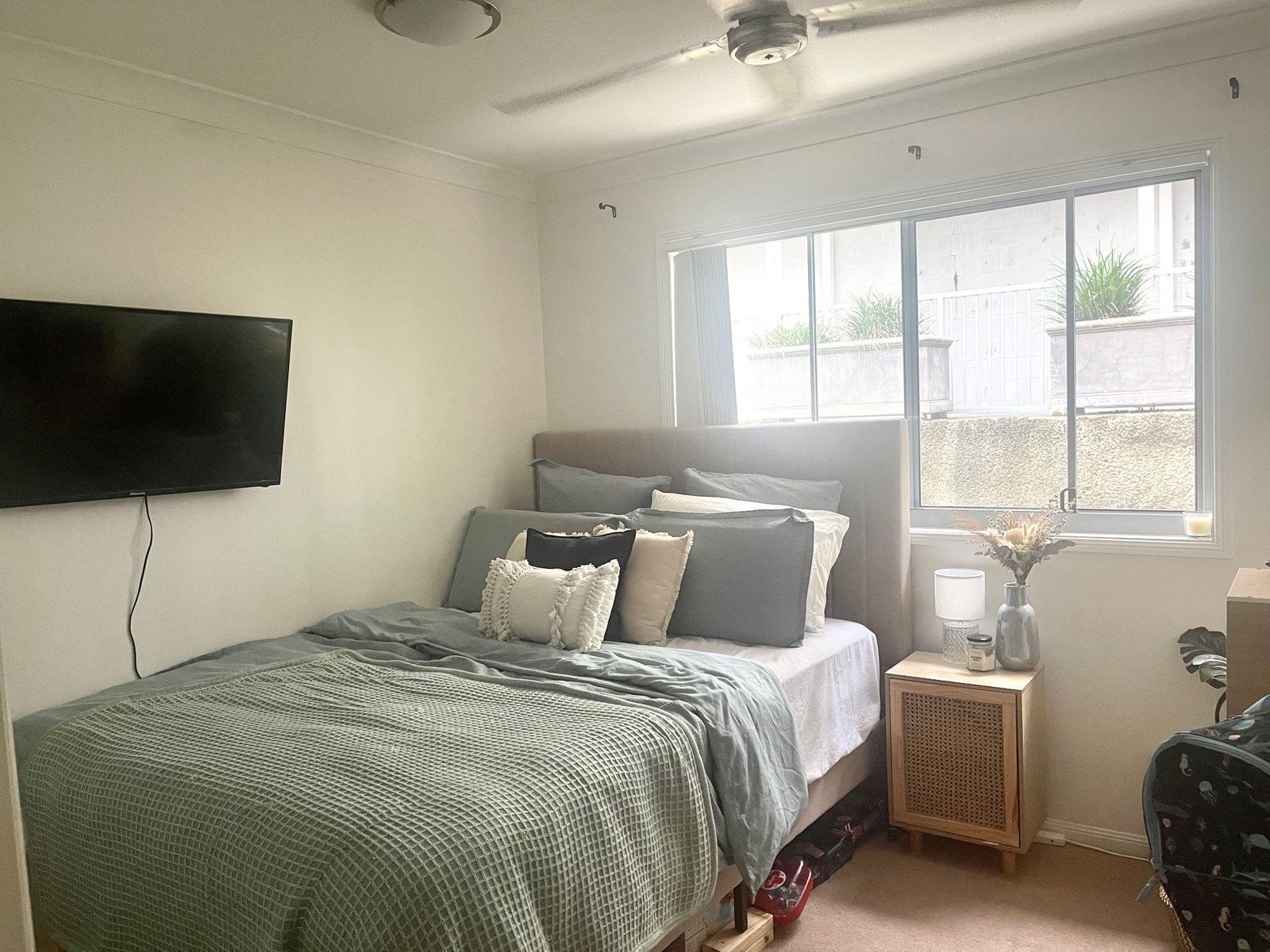 17/1 Hinterland Drive MUDGEERABA 9