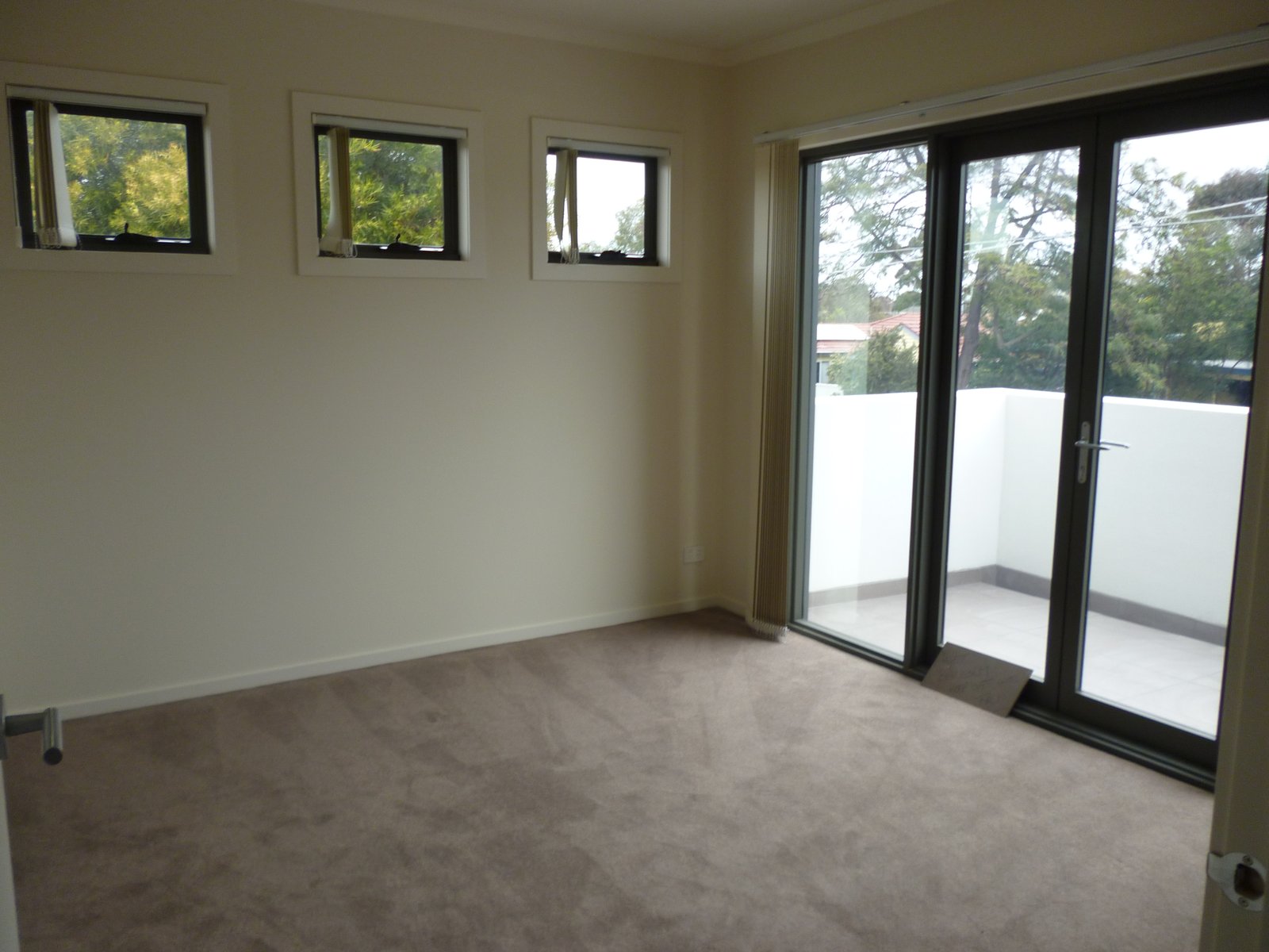 Gallery: 1/71 Kirkwood Road