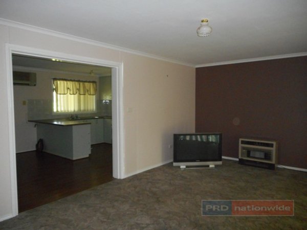 171 Lambie Street TUMUT 4