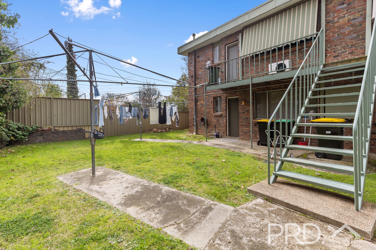 1/71 Simpson Street TUMUT 9