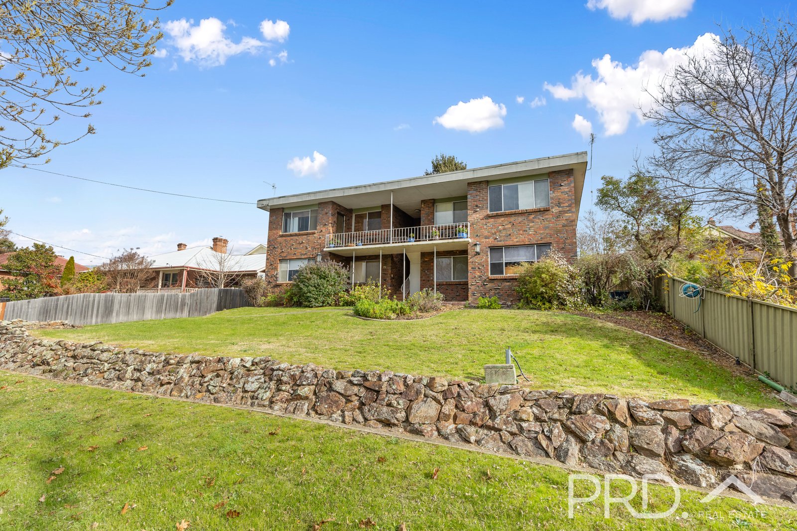 1/71 Simpson Street TUMUT 11