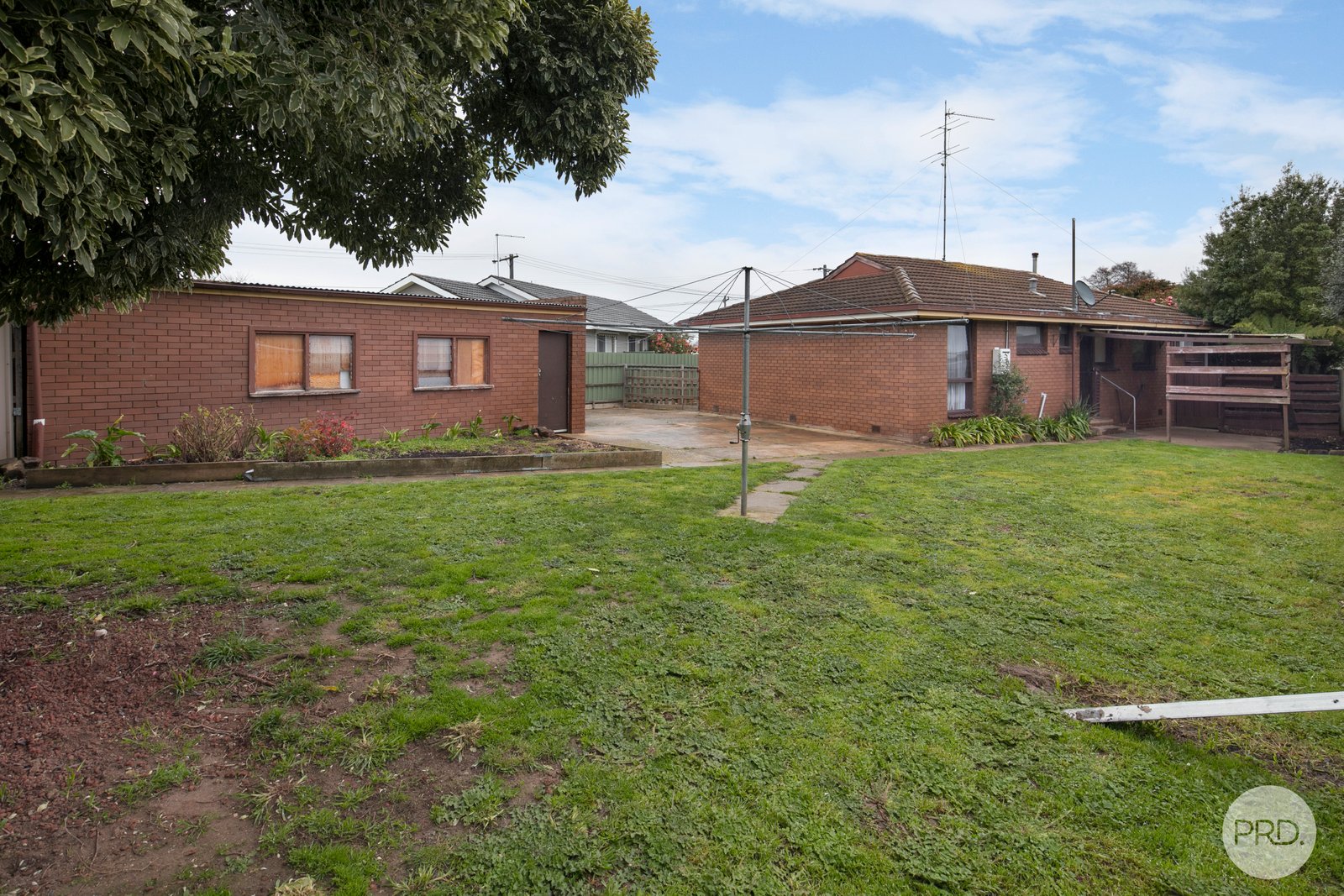 171 Spencer Street SEBASTOPOL 12