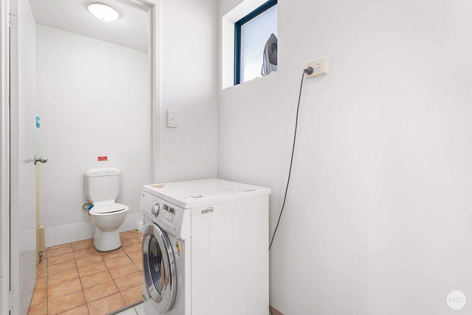 17/1 Trafalgar Street NELSON BAY 16