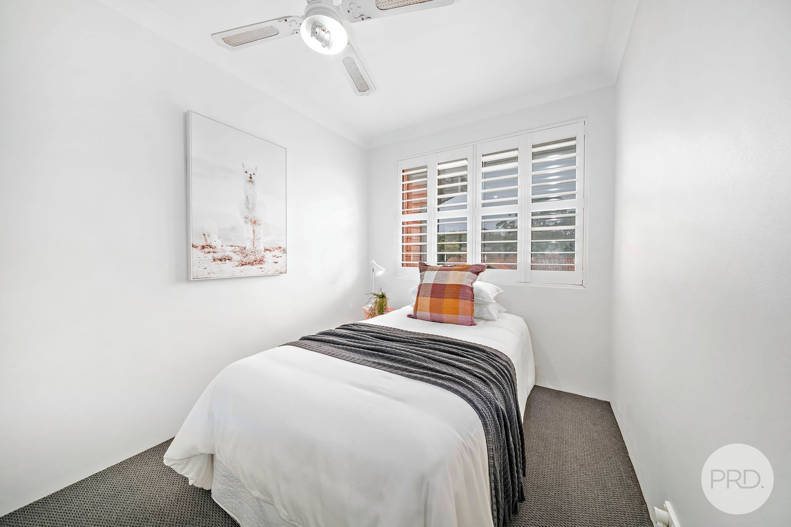 17/1 Weatherly Close NELSON BAY 6