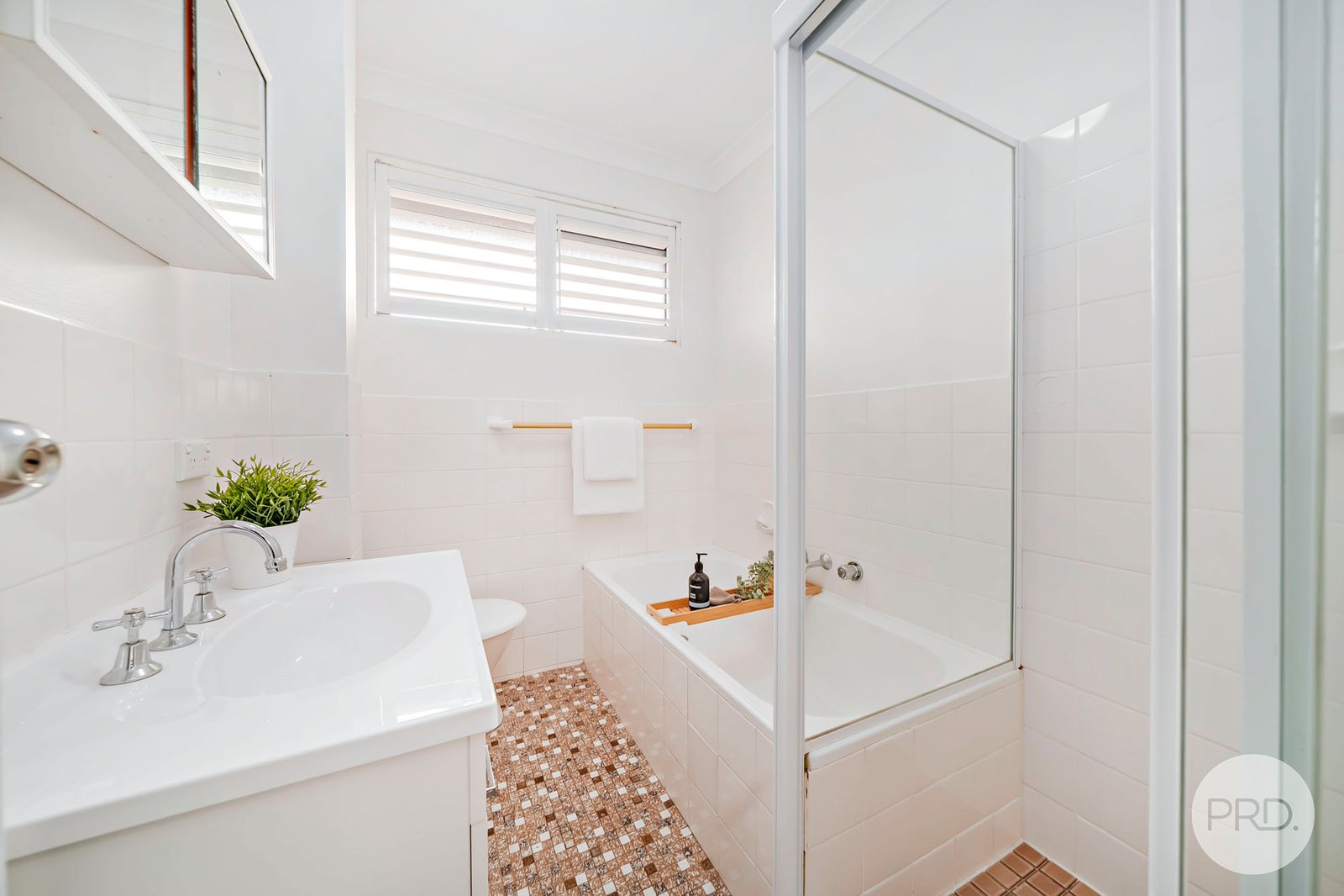 17/1 Weatherly Close NELSON BAY 7