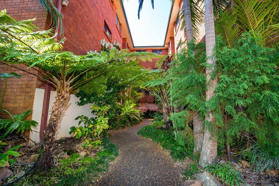 17/1 Weatherly Close NELSON BAY 1