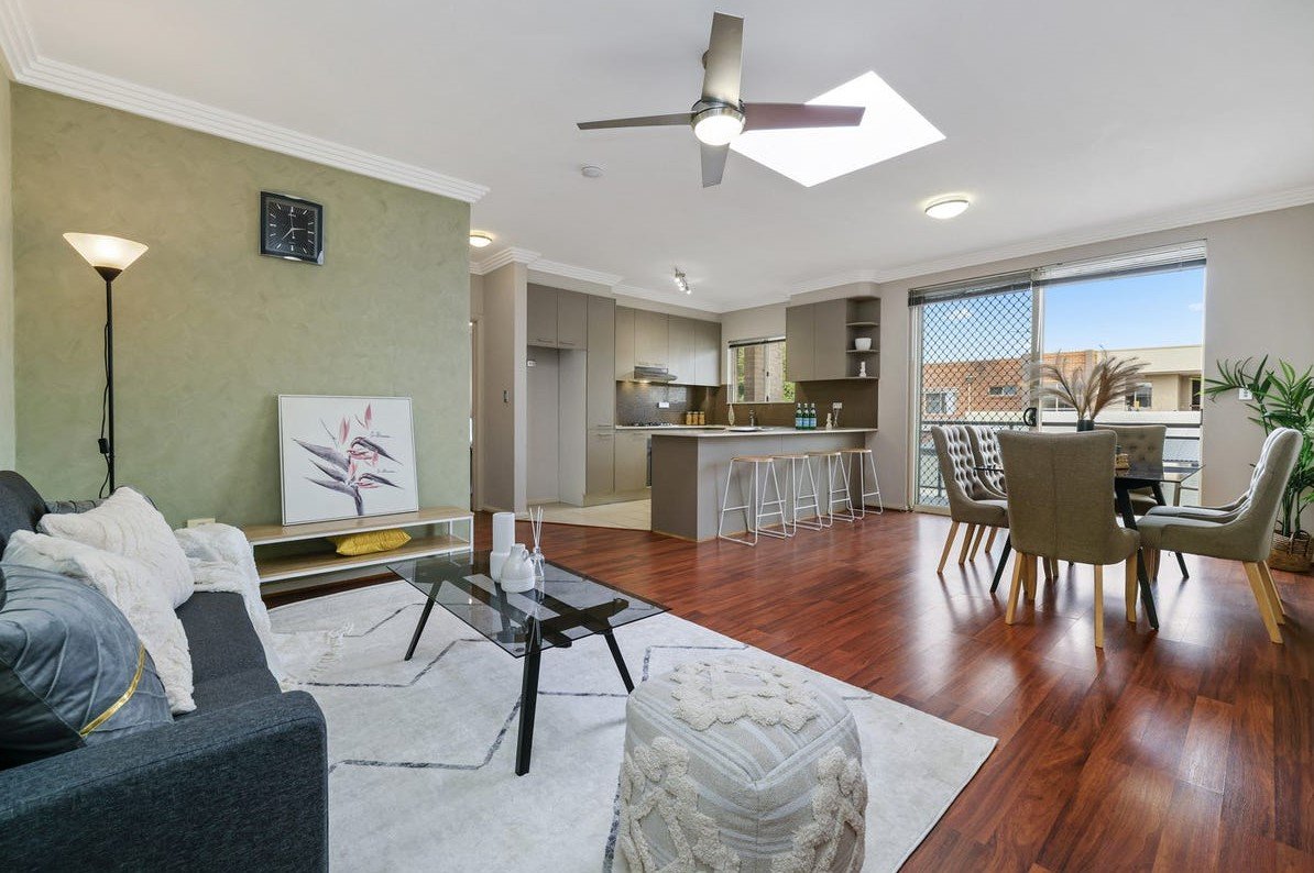 17/10-12 Grantham Street BURWOOD 1