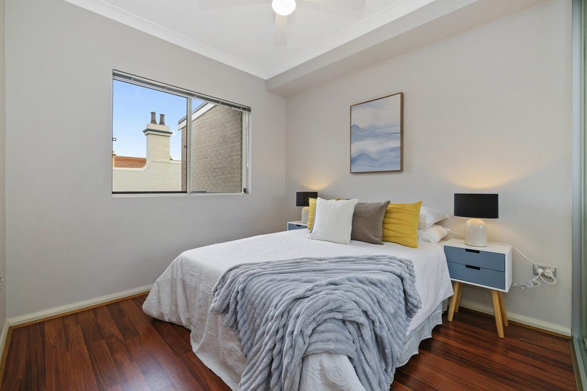 17/10-12 Grantham Street BURWOOD 4